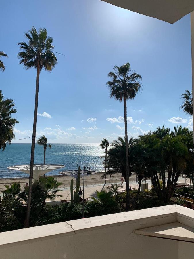 Beachfront Primera Linea De Playa En Casco Antiguo Estepona Exterior photo