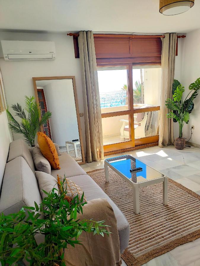 Beachfront Primera Linea De Playa En Casco Antiguo Estepona Exterior photo